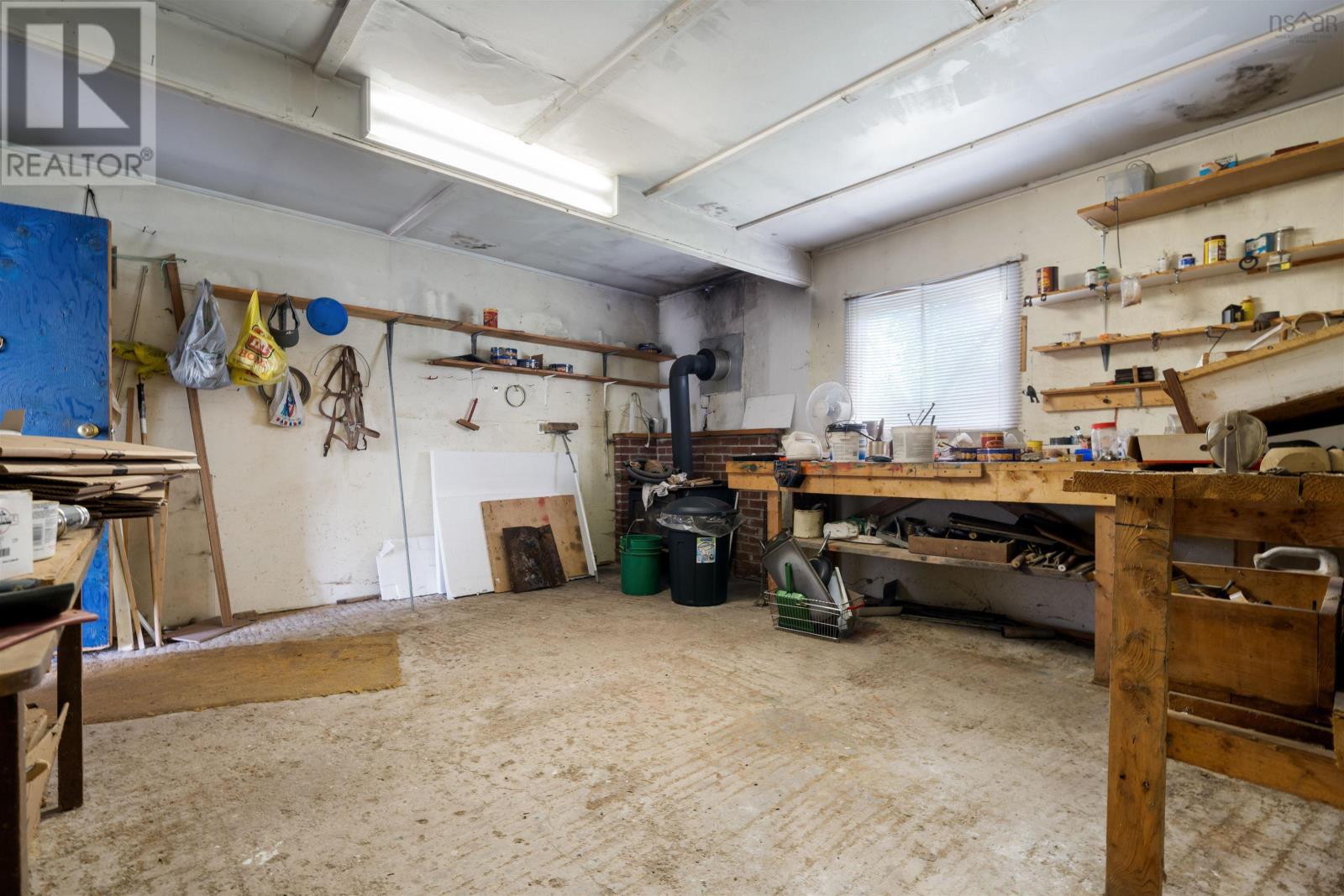 111 Minto Road Property Photo 30