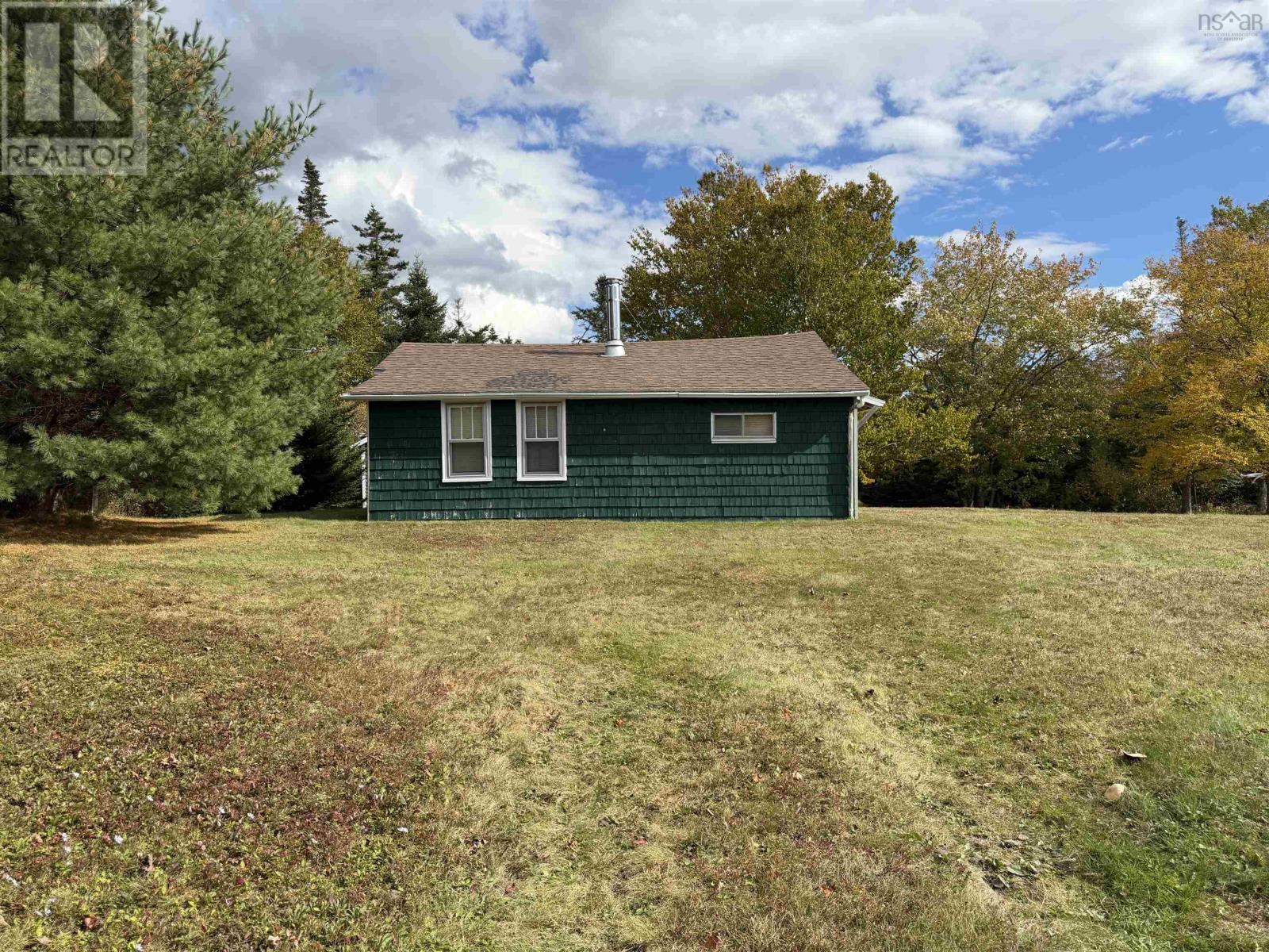 38 Burke Loop Property Photo 2