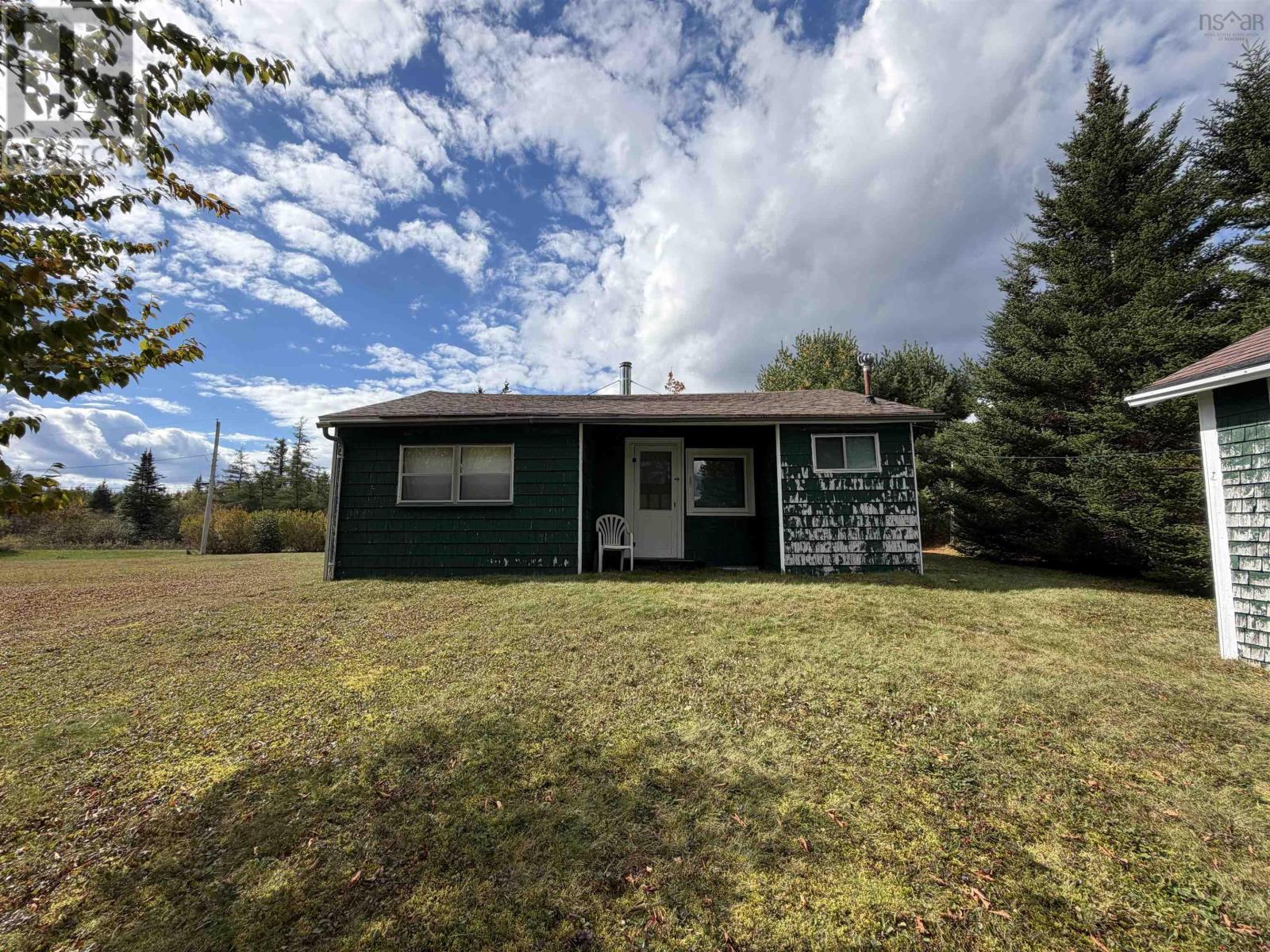 38 Burke Loop Property Photo 9