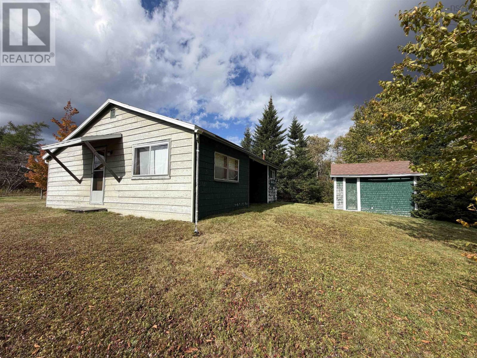38 Burke Loop Property Photo 10