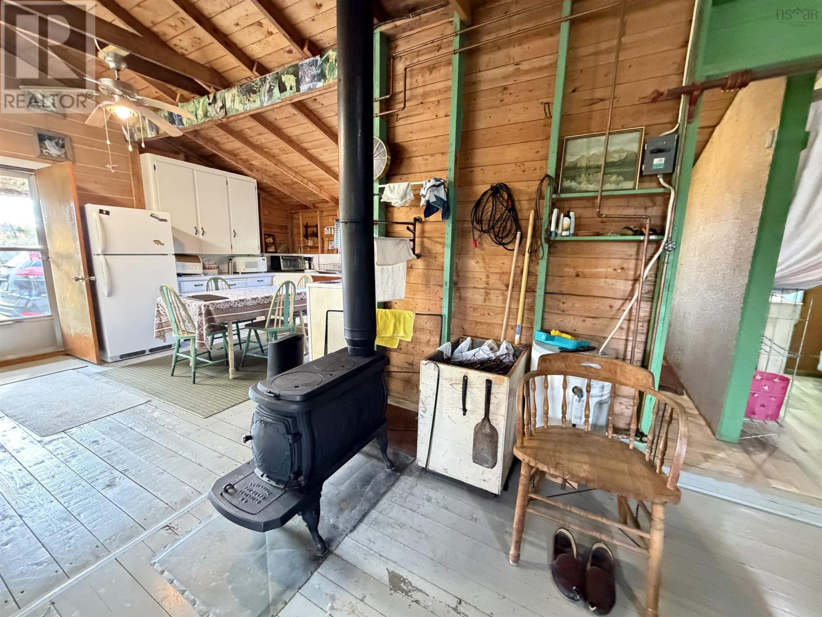 38 Burke Loop Property Photo 26