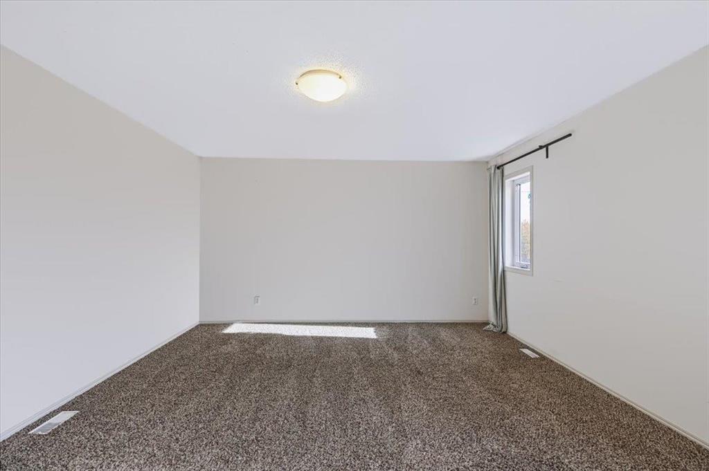 208 Bellflower Road Property Photo 24