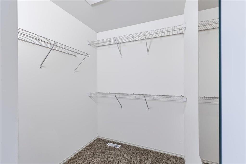 208 Bellflower Road Property Photo 30