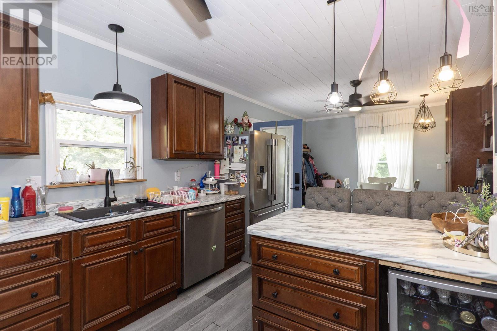 4062 Highway 321 Property Photo 14
