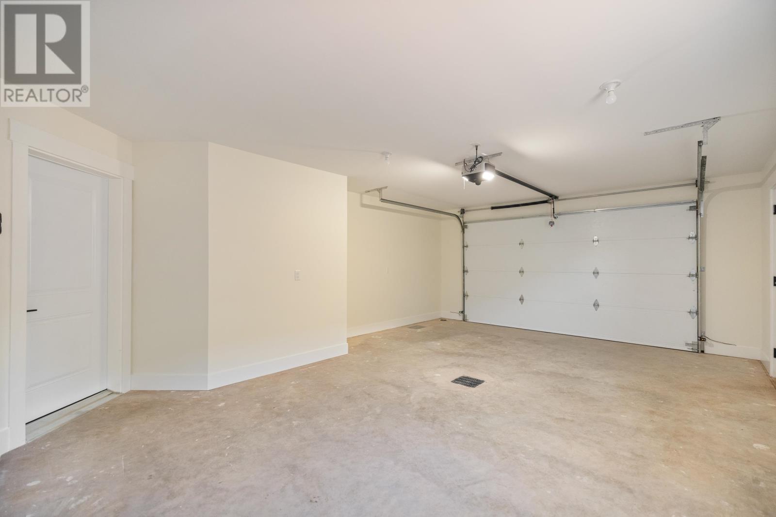 106 Samantha Lane Property Photo 29