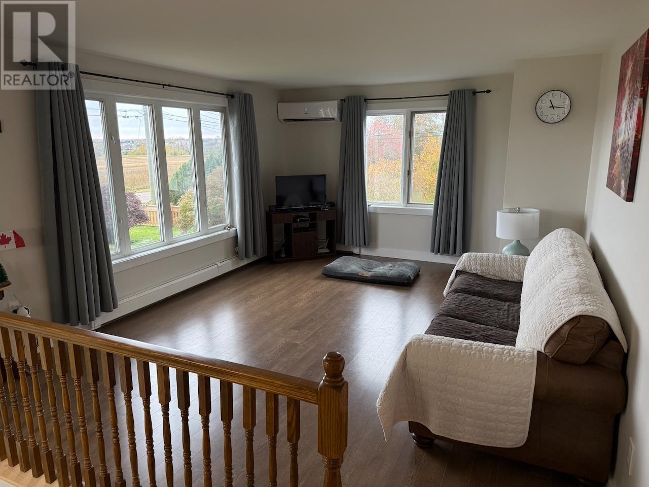21 Hurry Road Property Photo 2