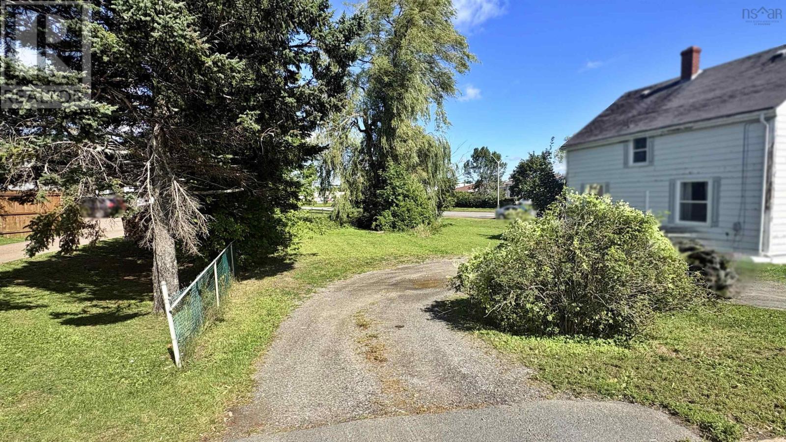 77 Wentworth Road Property Photo 13