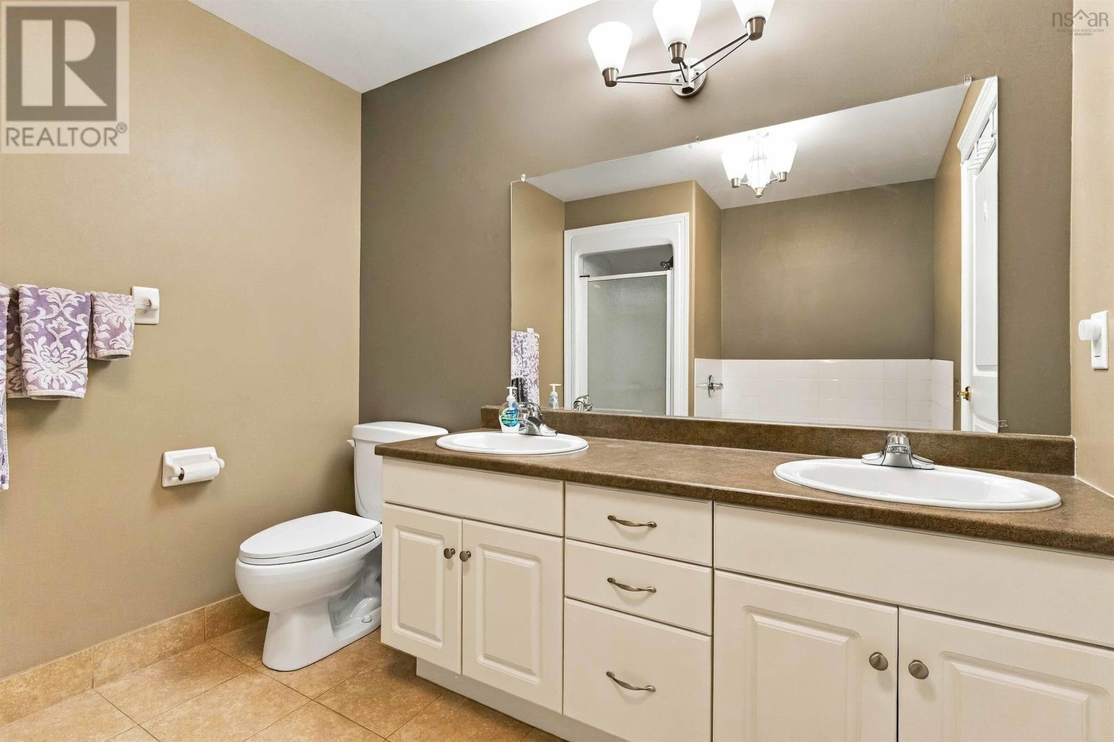 710 202 Walter Havill Drive Property Photo 39