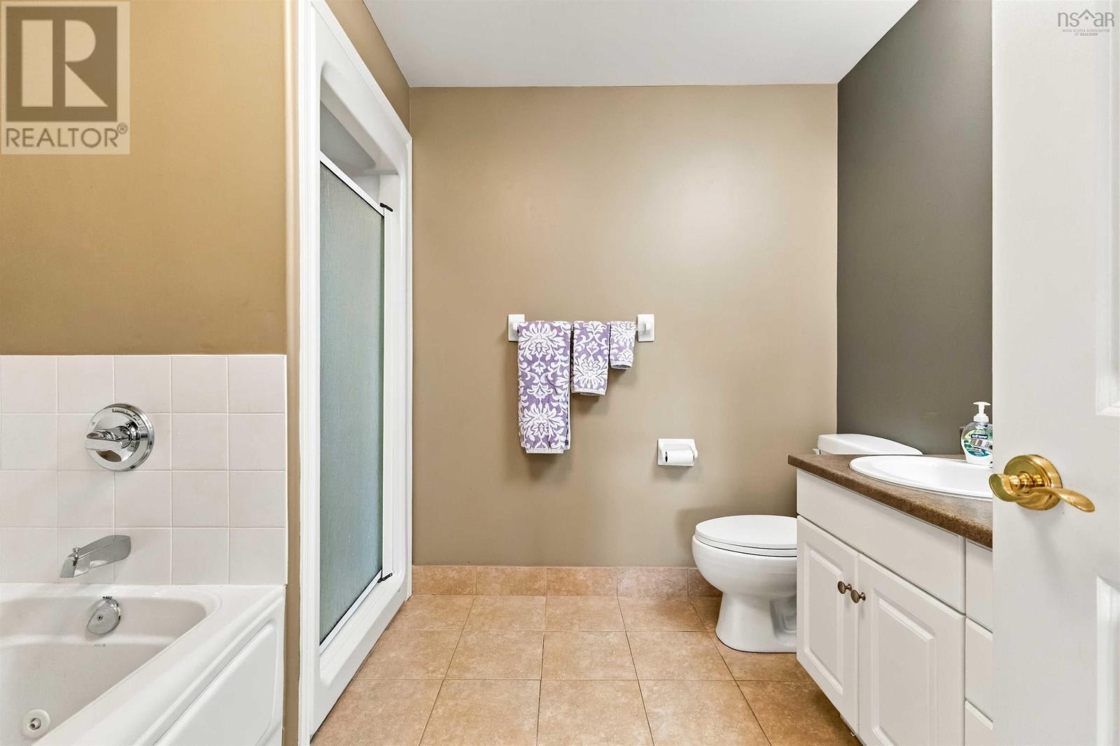 710 202 Walter Havill Drive Property Photo 41