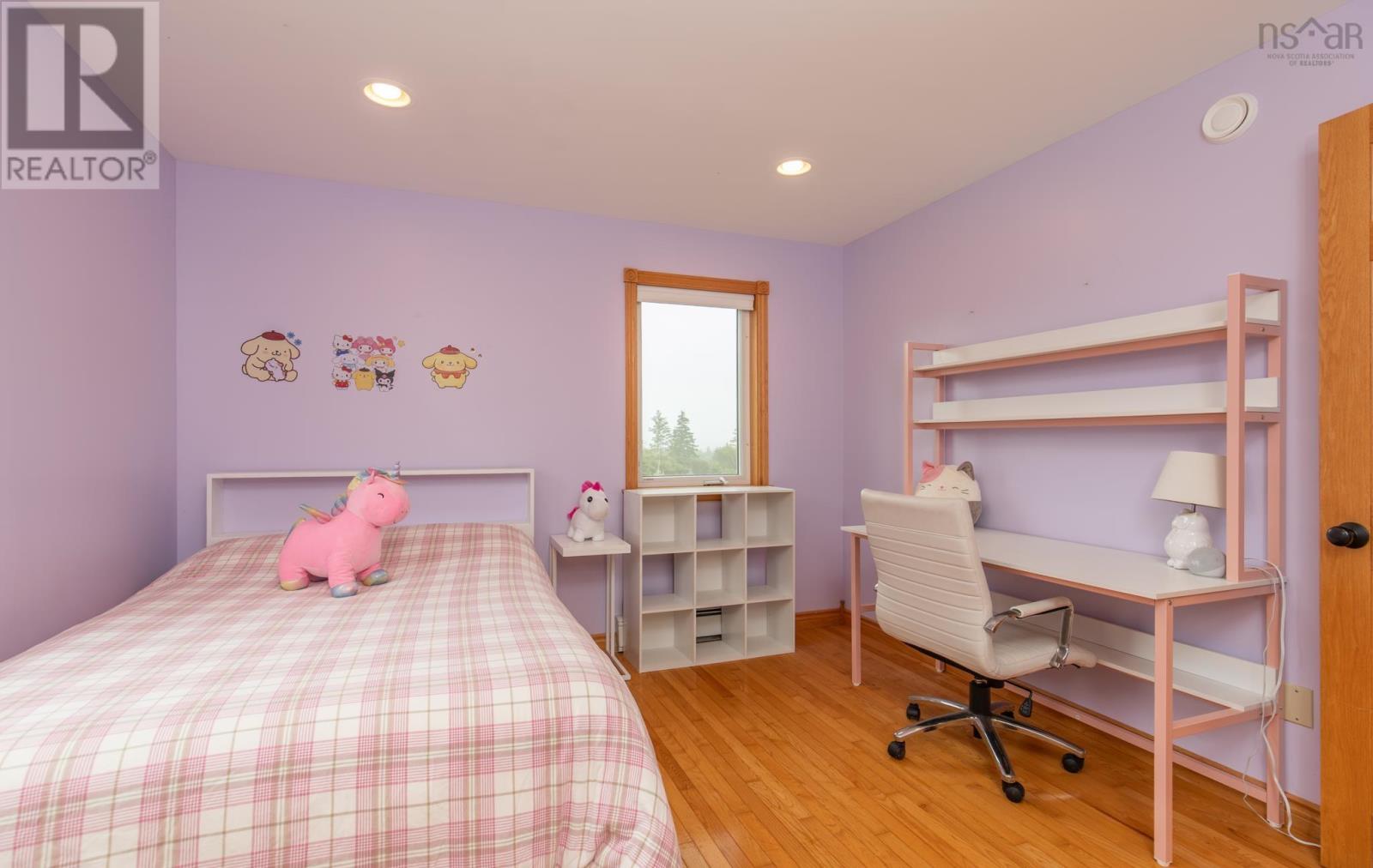 401 Lakeside Road Property Photo 31