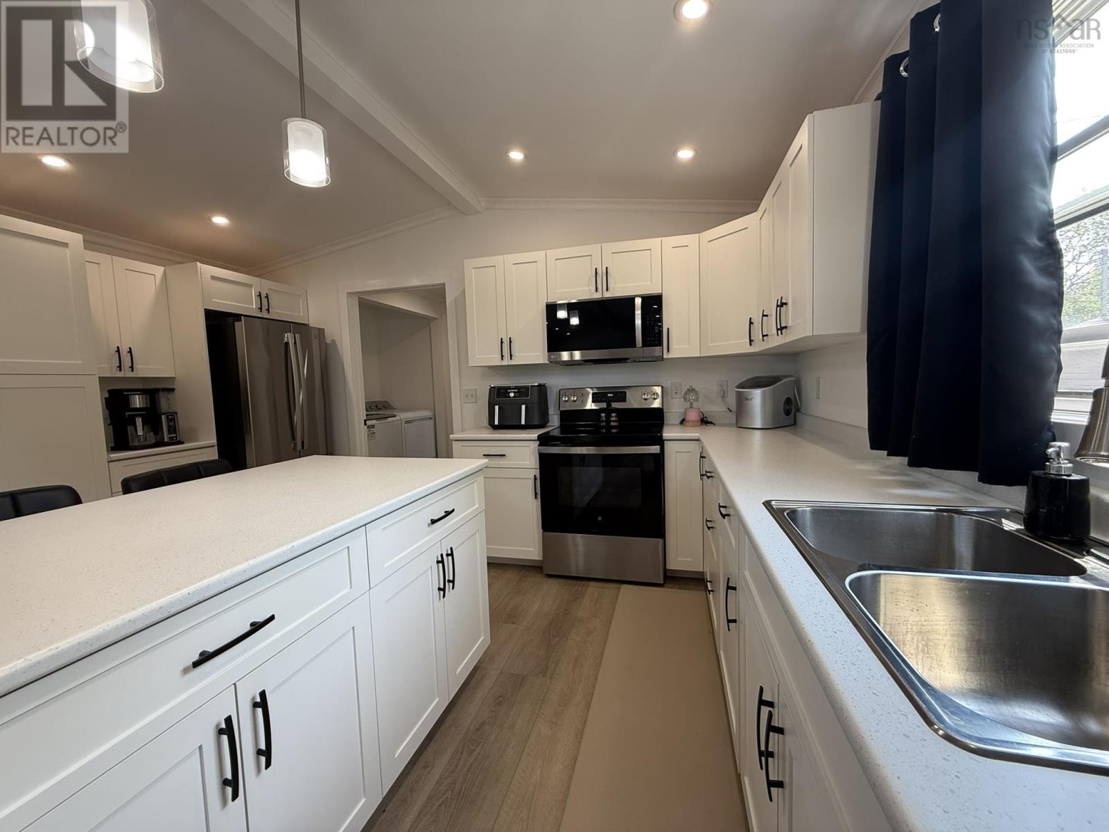 4 Matheson Drive Property Photo 11