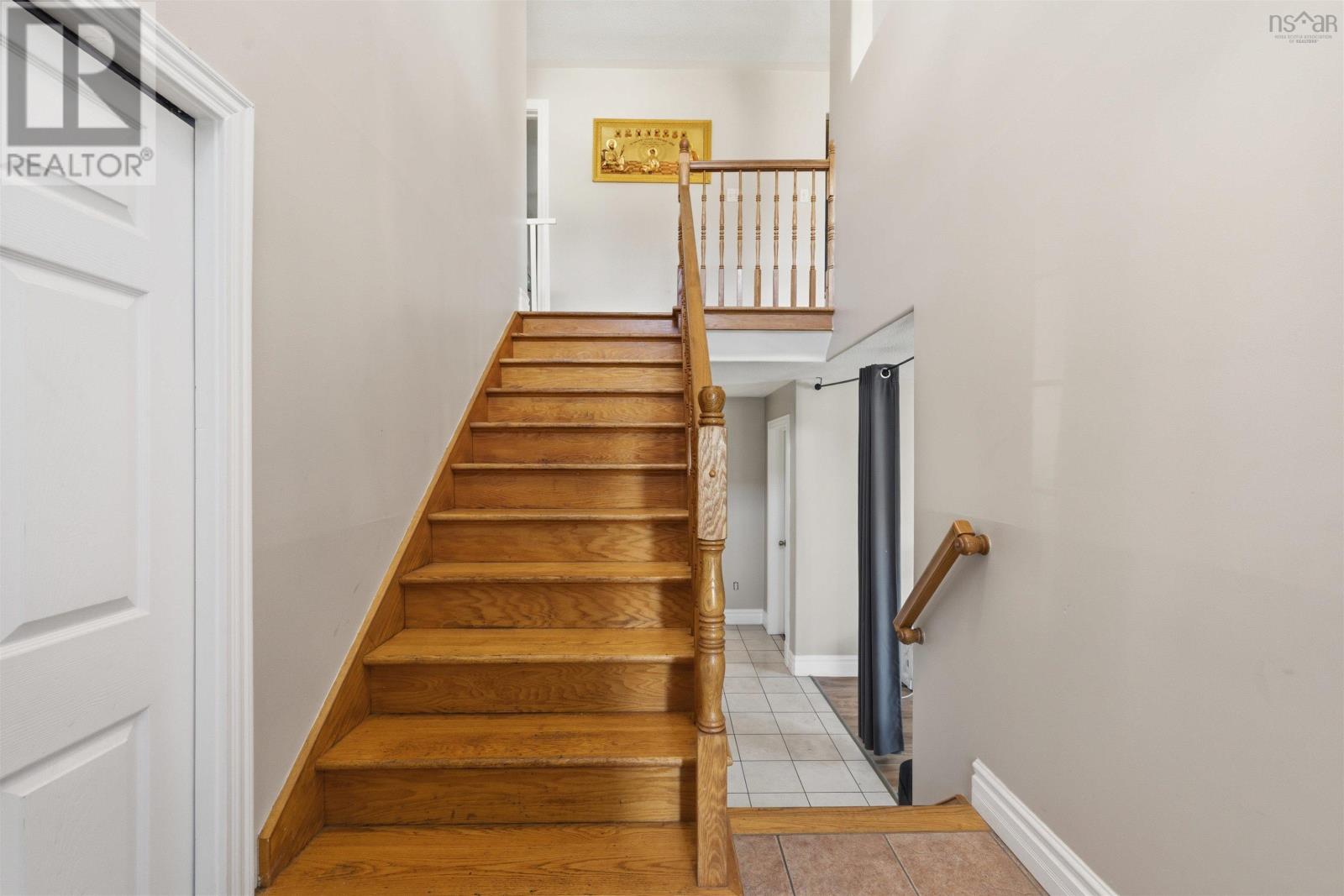 34 Lancaster Drive Property Photo 5