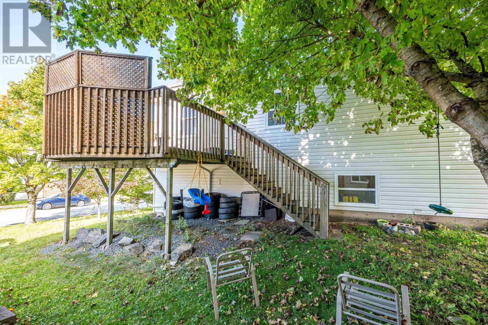 34 Lancaster Drive Property Photo 31