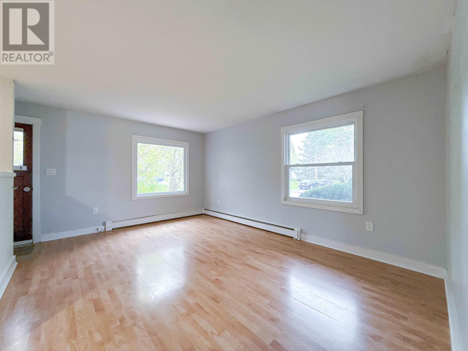 5 Jubilee Drive Property Photo 4