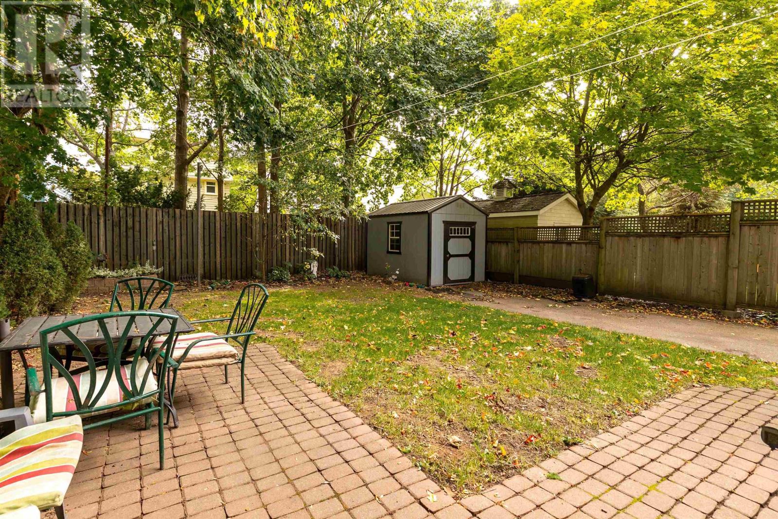 949 Mclean Street Property Photo 35