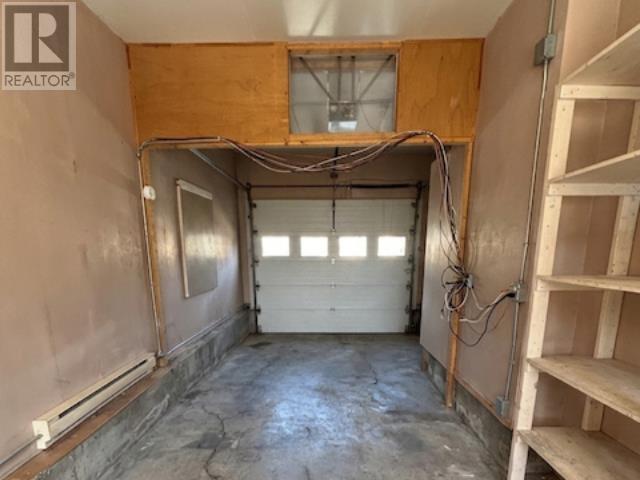 46 Broadway Street Property Photo 25
