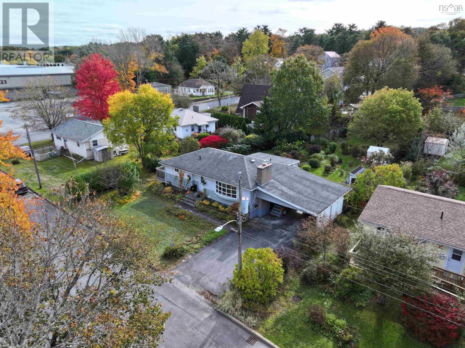 169 Churchill Street Property Photo 4