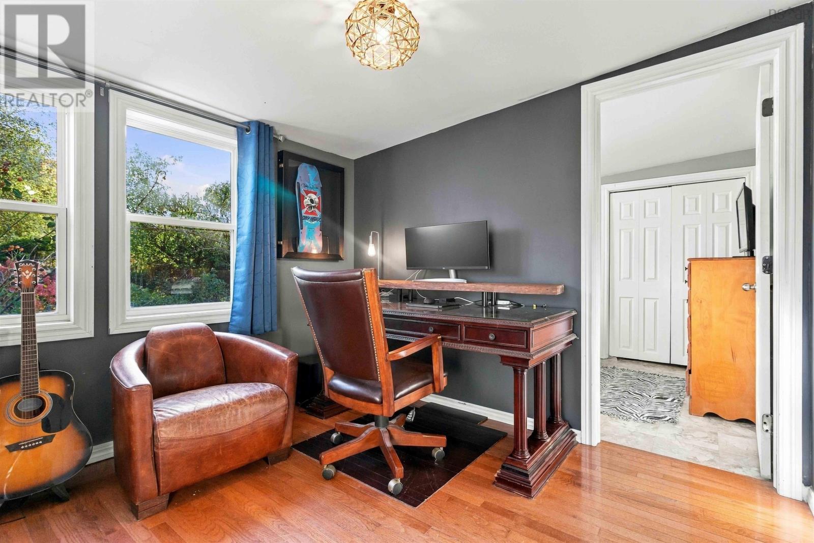 169 Churchill Street Property Photo 19
