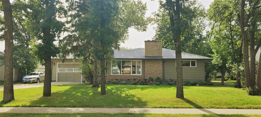 42 Arden Avenue