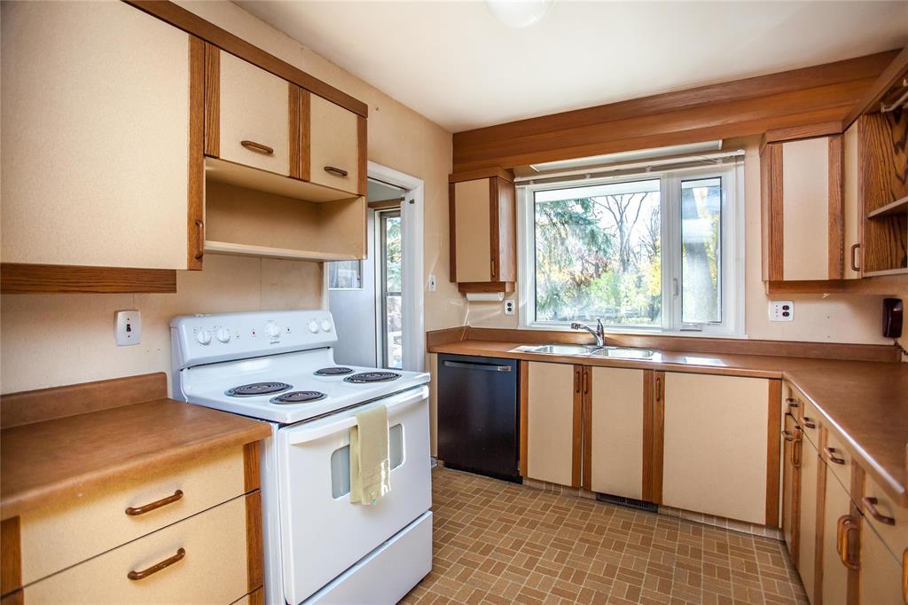 42 Arden Avenue Property Photo 22