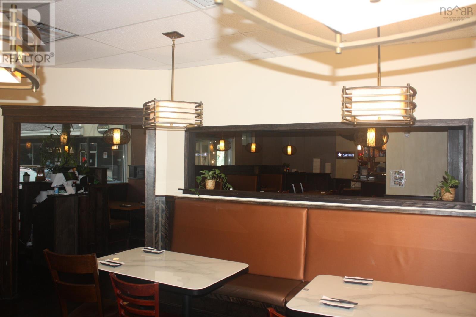 103 Sushi Jet Express Property Photo 8