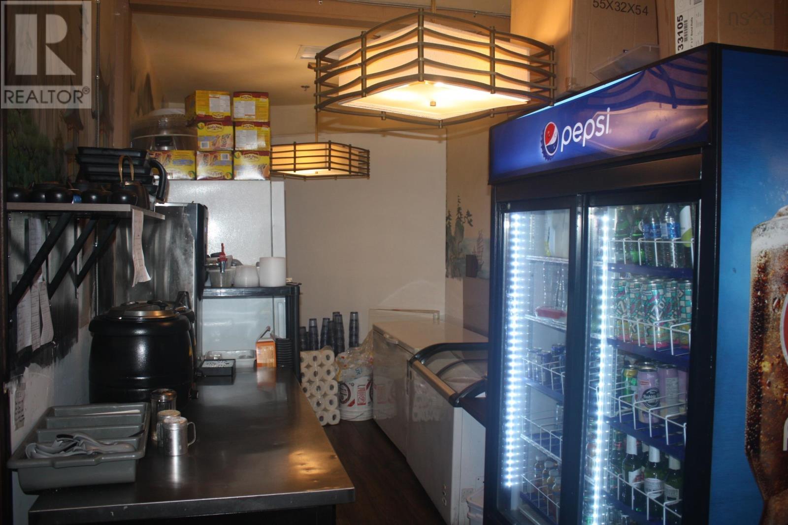 103 Sushi Jet Express Property Photo 22