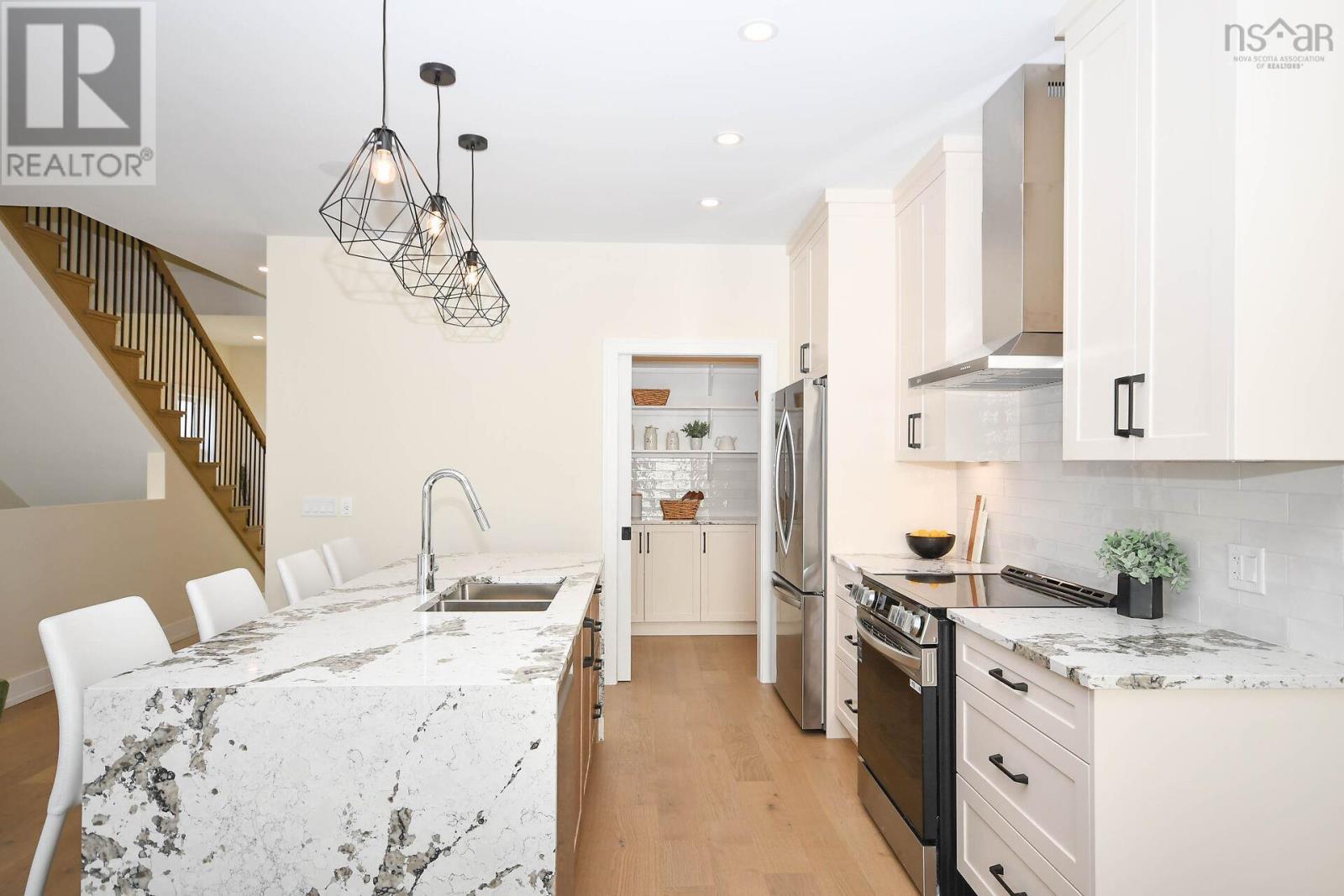 159 Brunello Boulevard Property Photo 8