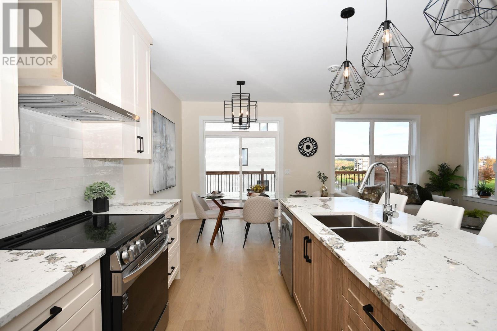 159 Brunello Boulevard Property Photo 11