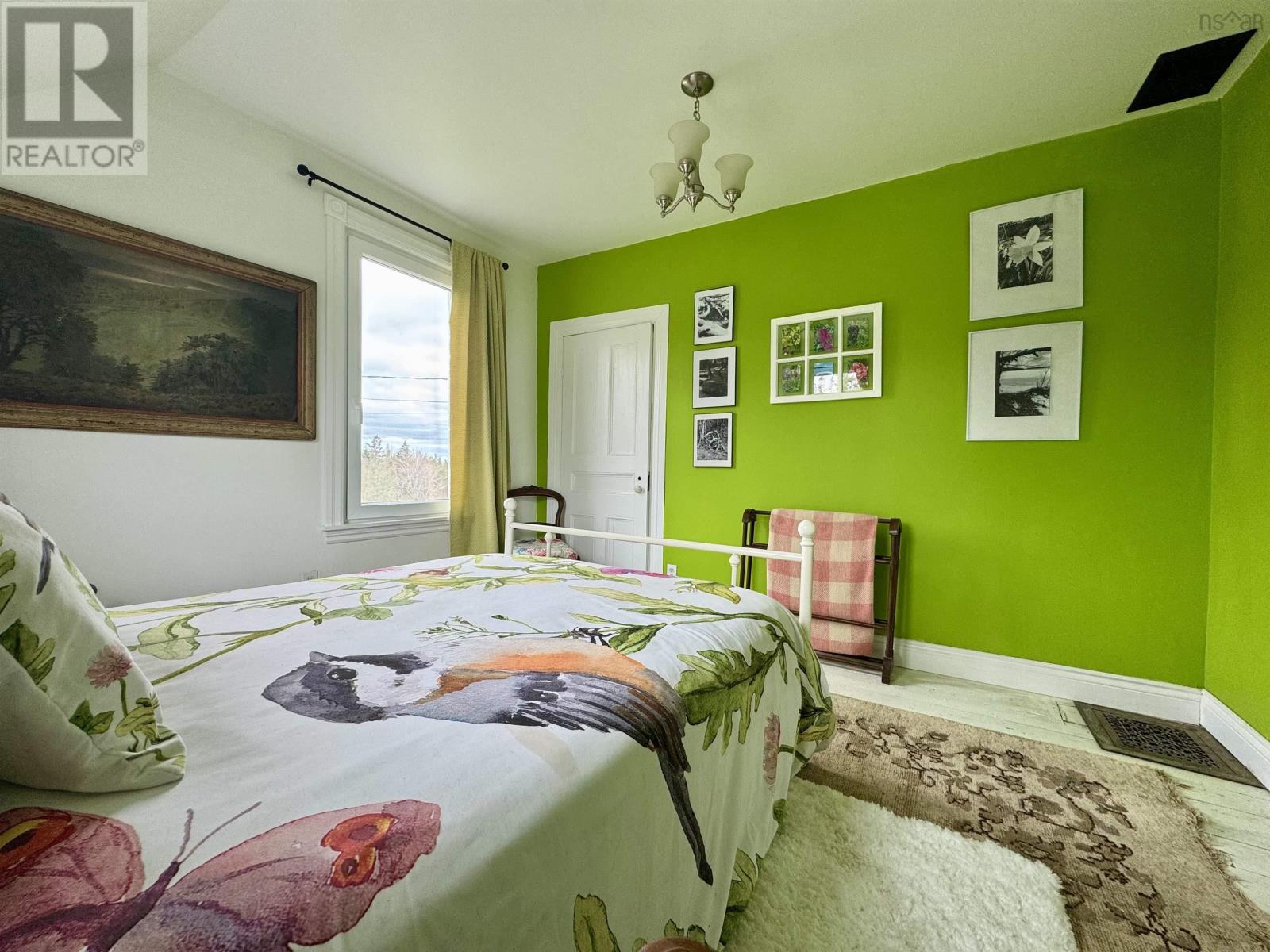 3463 Loch Lomond Rd. Property Photo 27