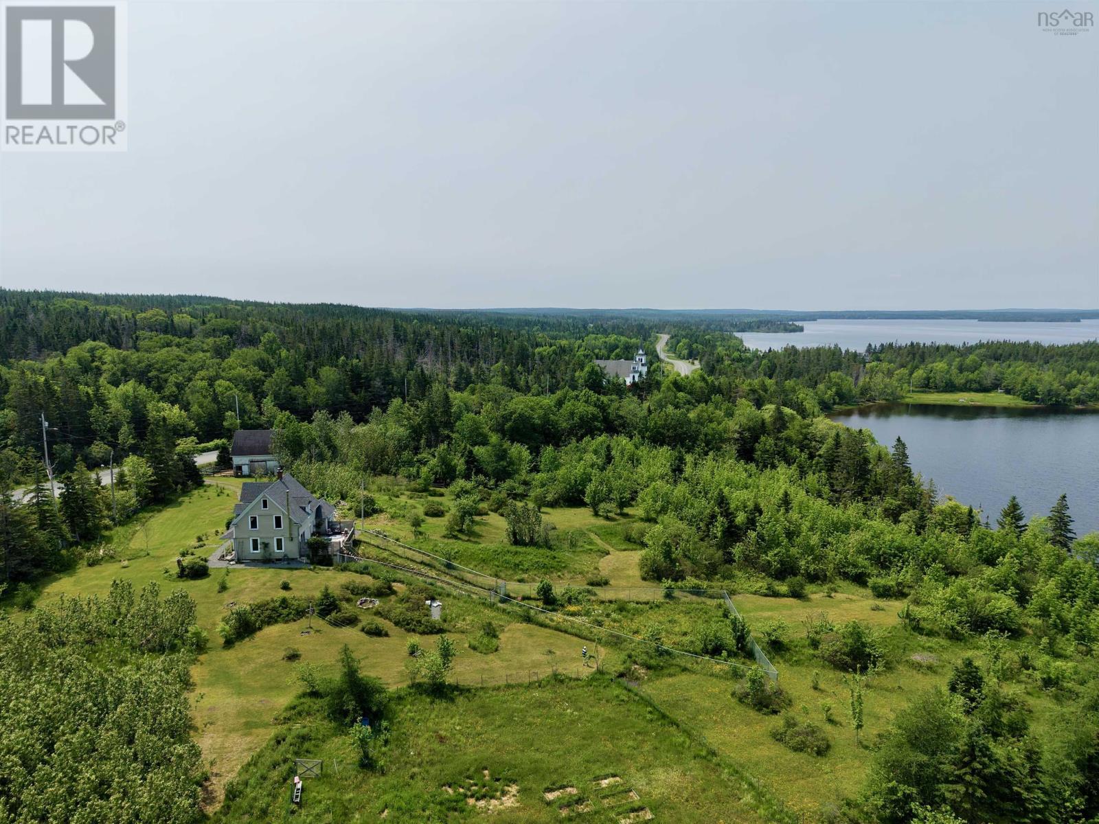 3463 Loch Lomond Rd. Property Photo 44