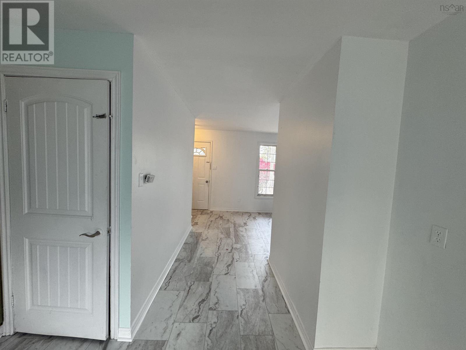 34 Duke Street Property Photo 10