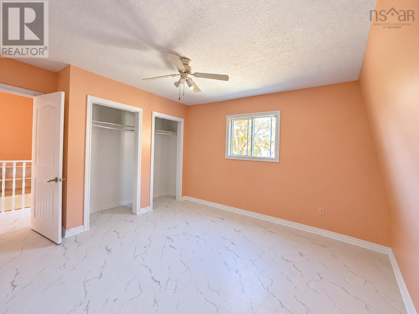 34 Duke Street Property Photo 22