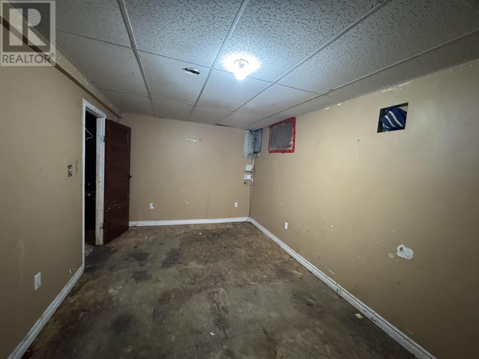34 Duke Street Property Photo 26
