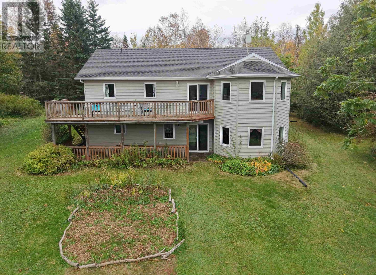 33 Macphail Park Road Property Photo 3