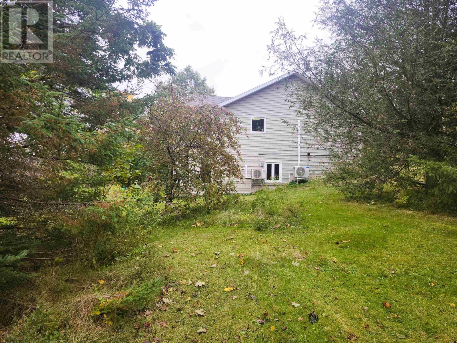 33 Macphail Park Road Property Photo 11