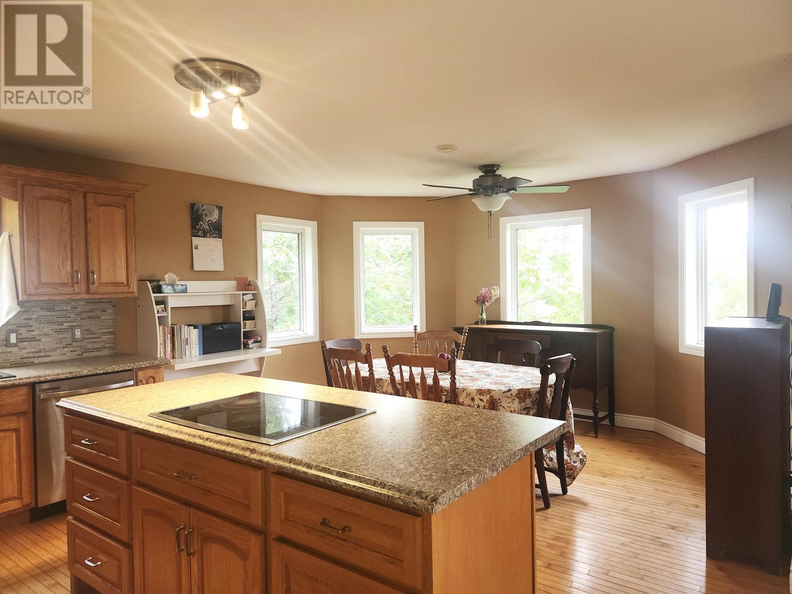 33 Macphail Park Road Property Photo 26