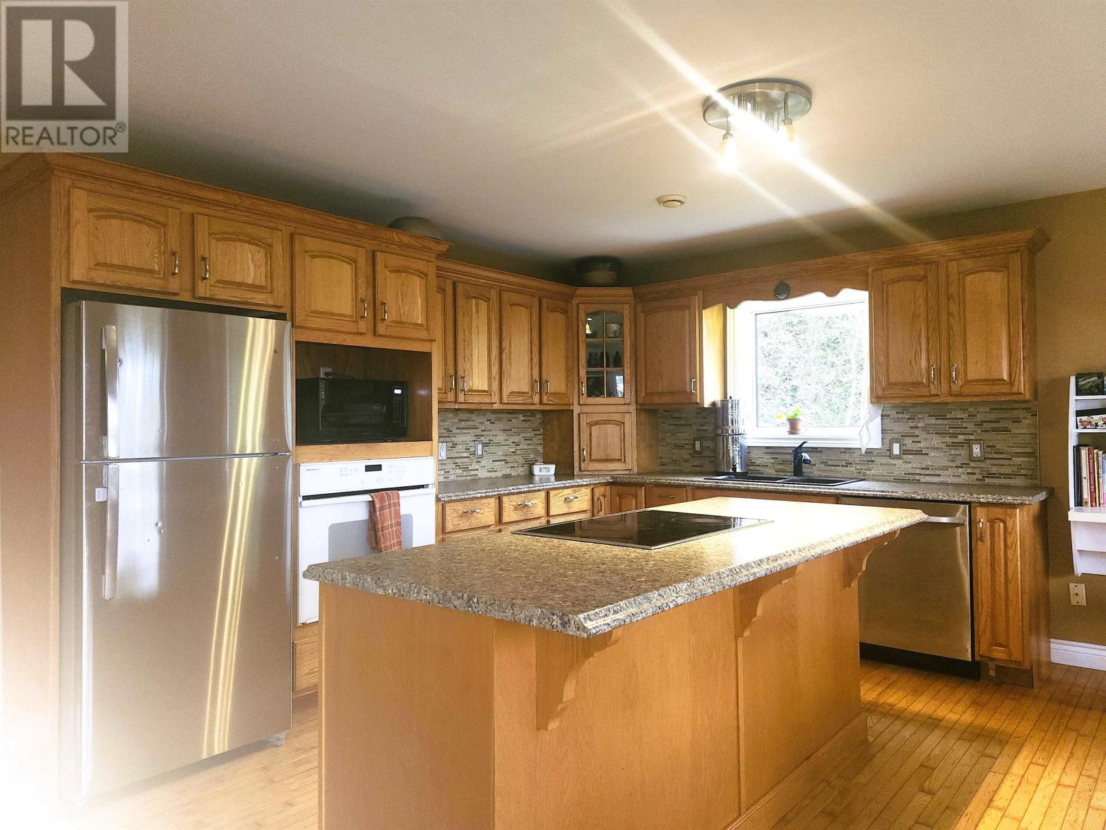 33 Macphail Park Road Property Photo 27
