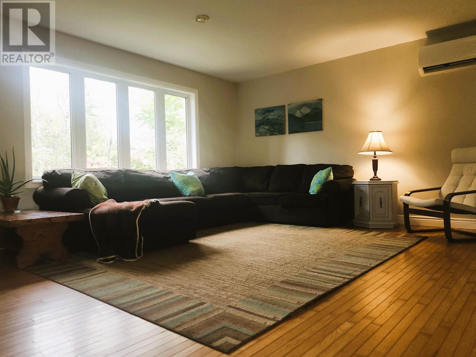 33 Macphail Park Road Property Photo 31