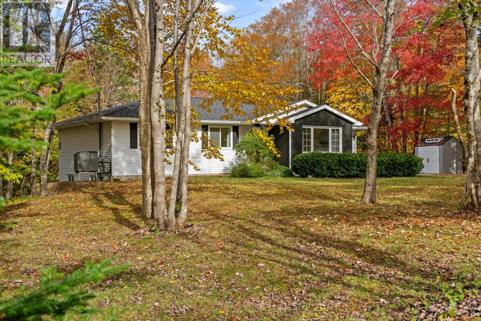 490 Halfway Lake Drive Property Photo 46