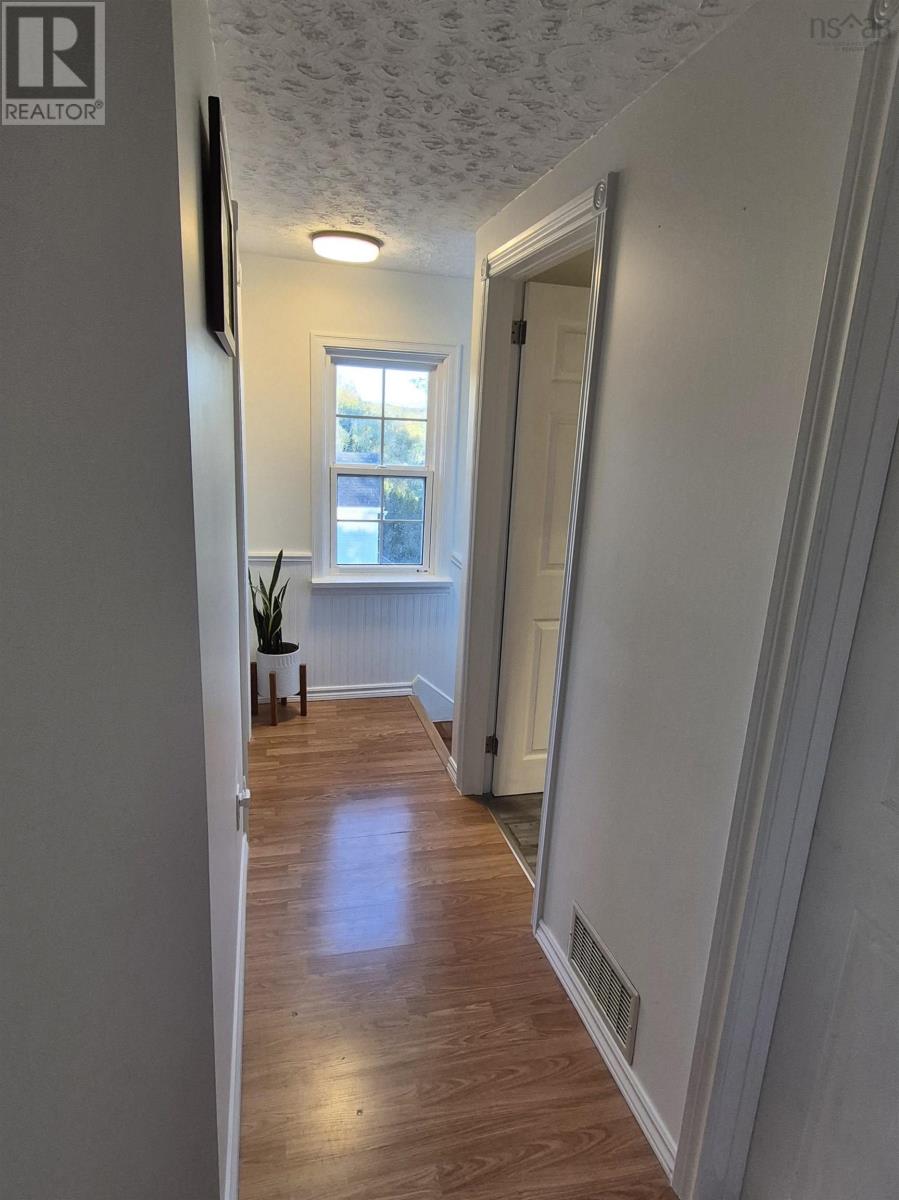 65 Munroe Avenue Property Photo 24