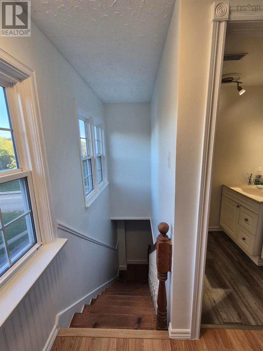 65 Munroe Avenue Property Photo 26