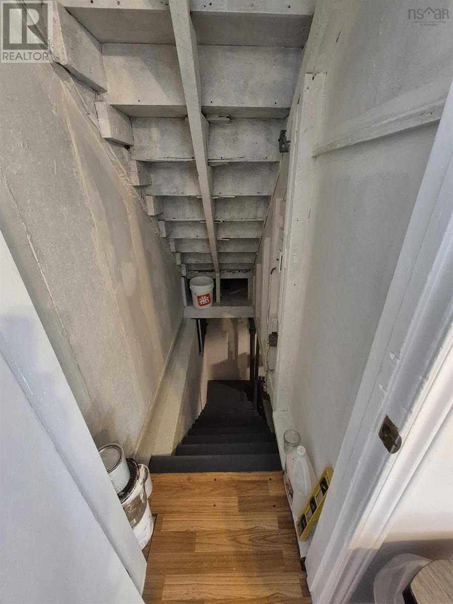 65 Munroe Avenue Property Photo 27