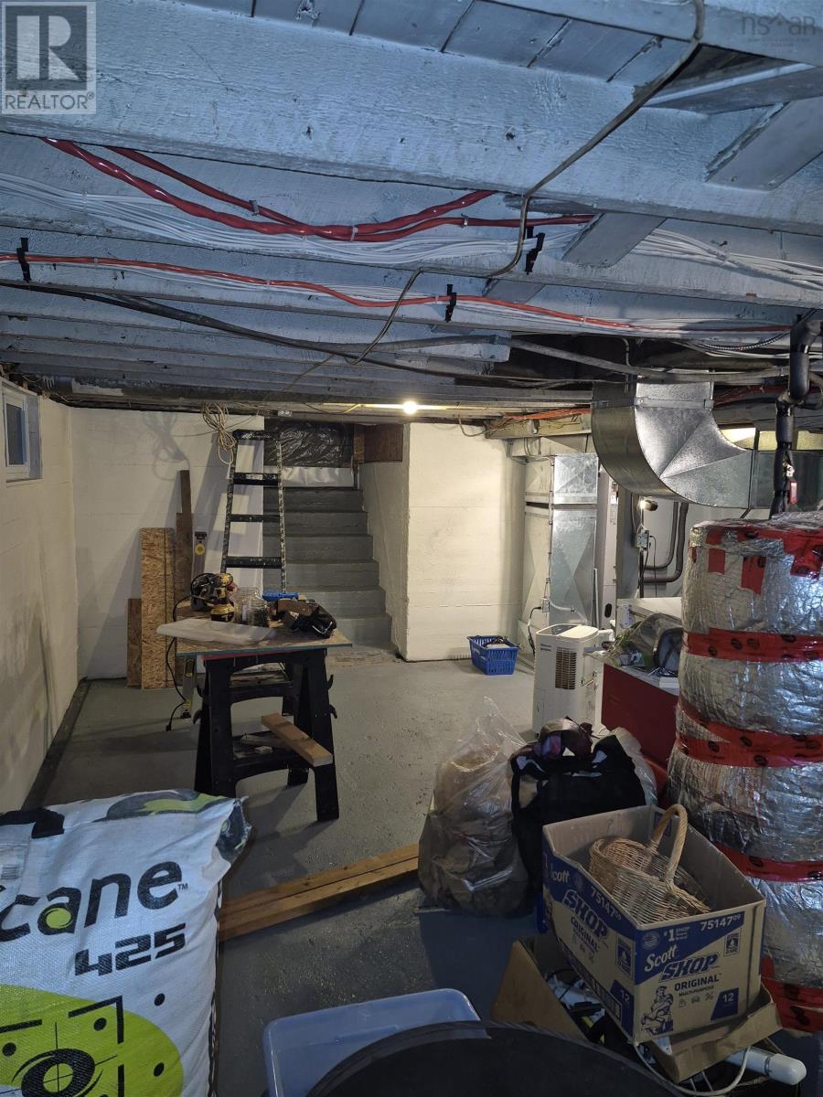 65 Munroe Avenue Property Photo 30