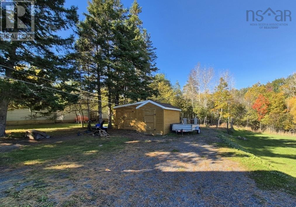 65 Munroe Avenue Property Photo 34