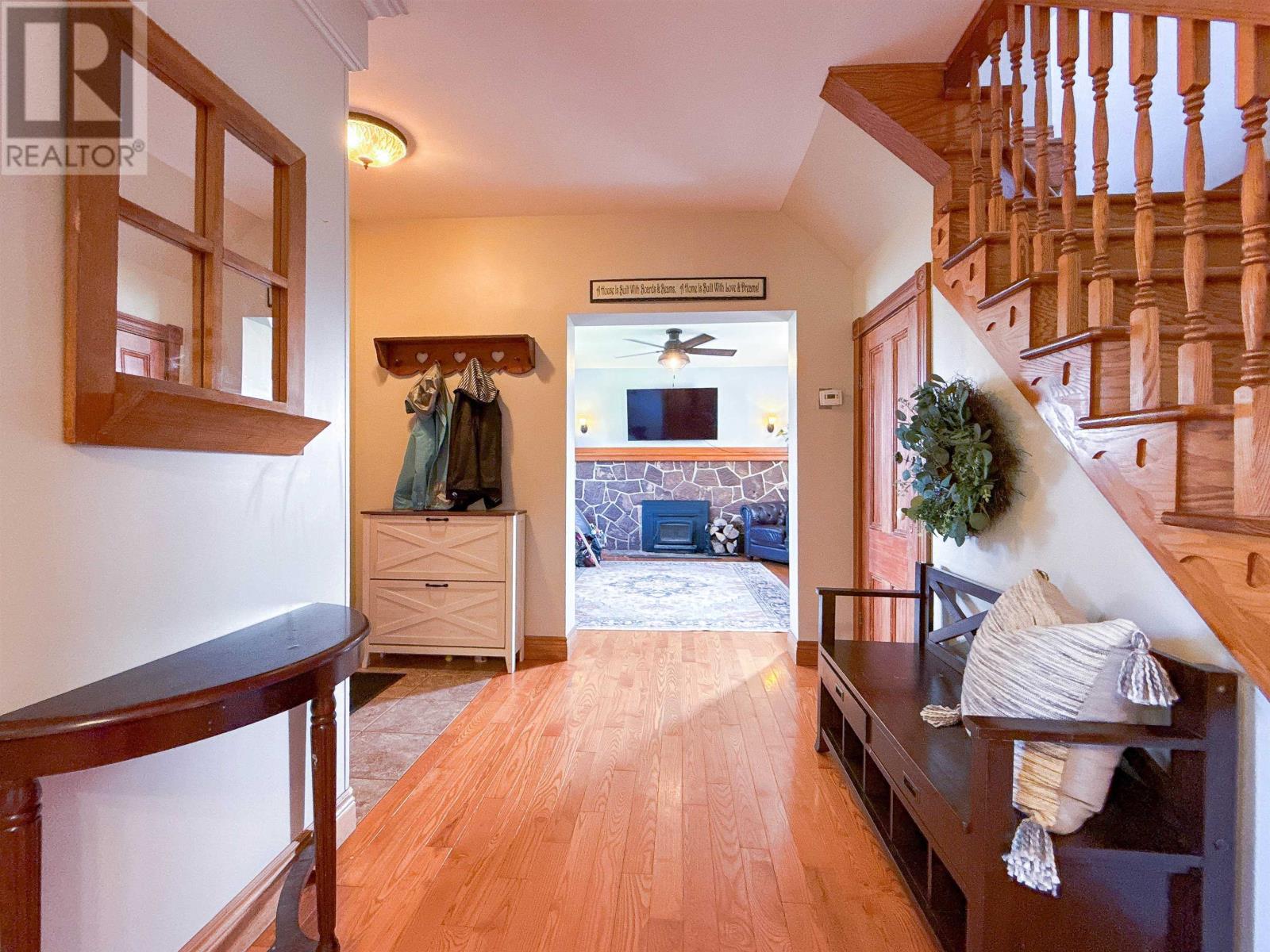 524 Donaldston Road Property Photo 7