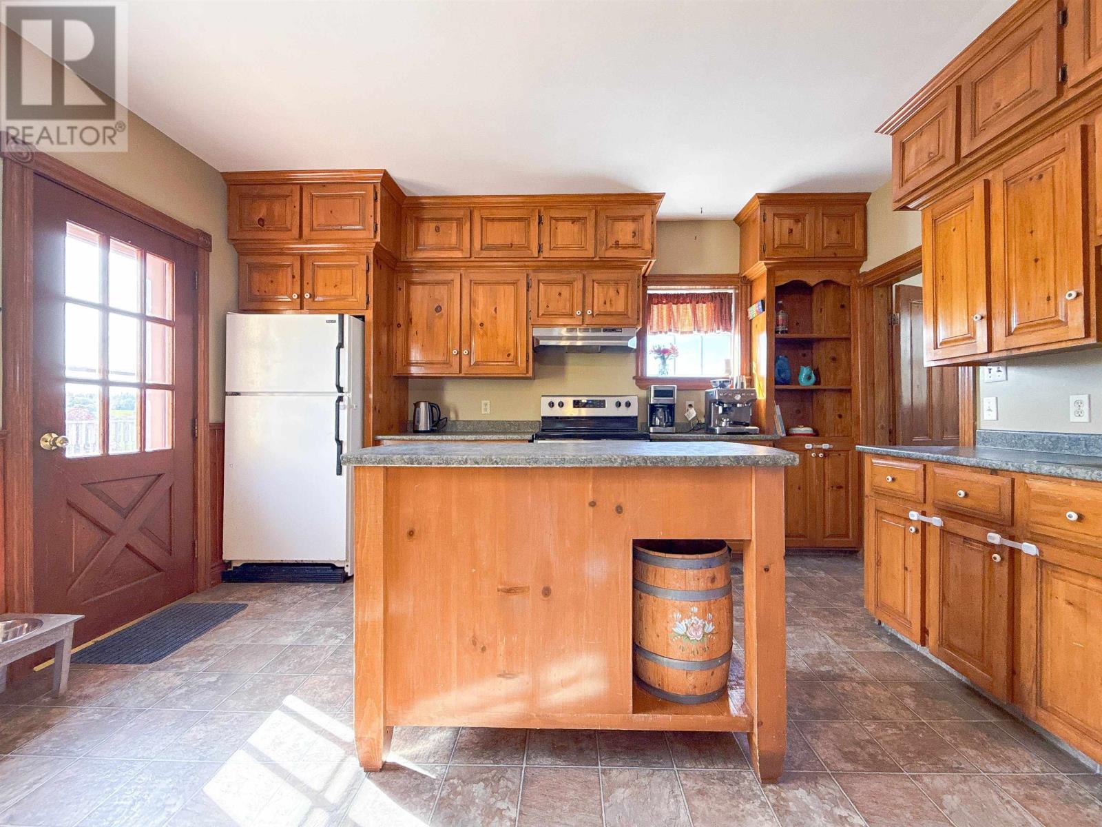 524 Donaldston Road Property Photo 17