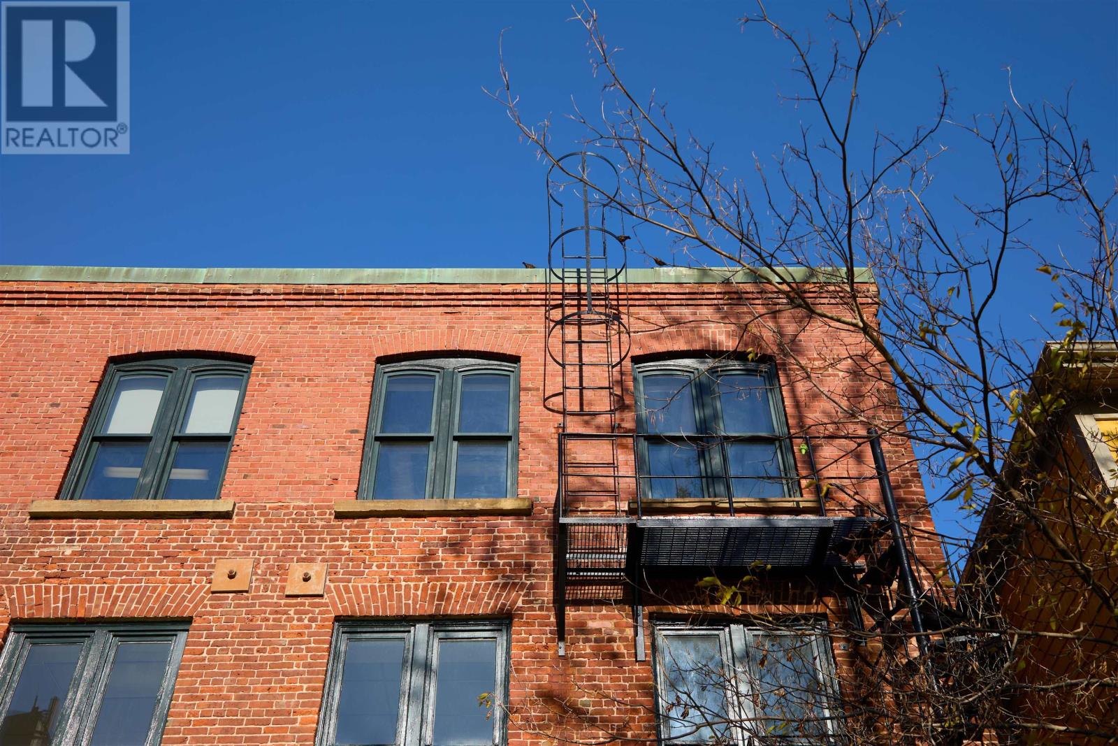 94 Water Street Property Photo 15