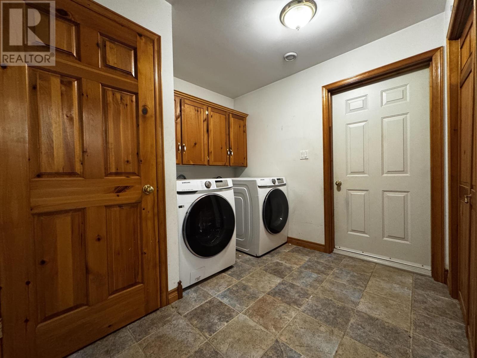 333 Lochside Rd. Property Photo 22