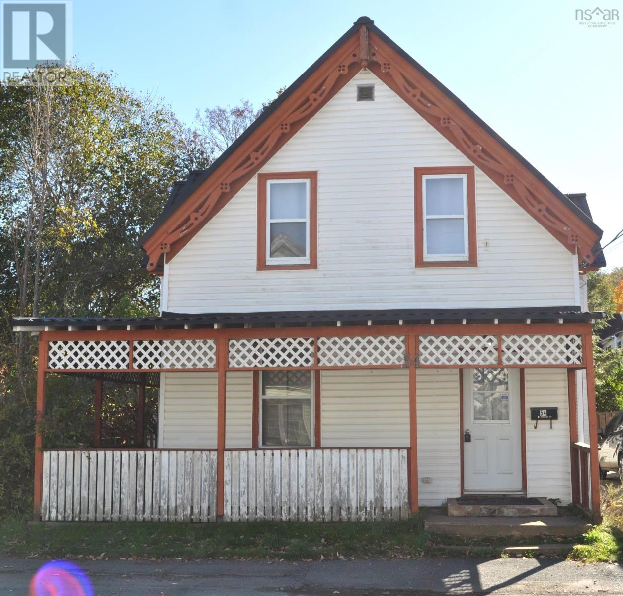 54 Centre Street Property Photo 2
