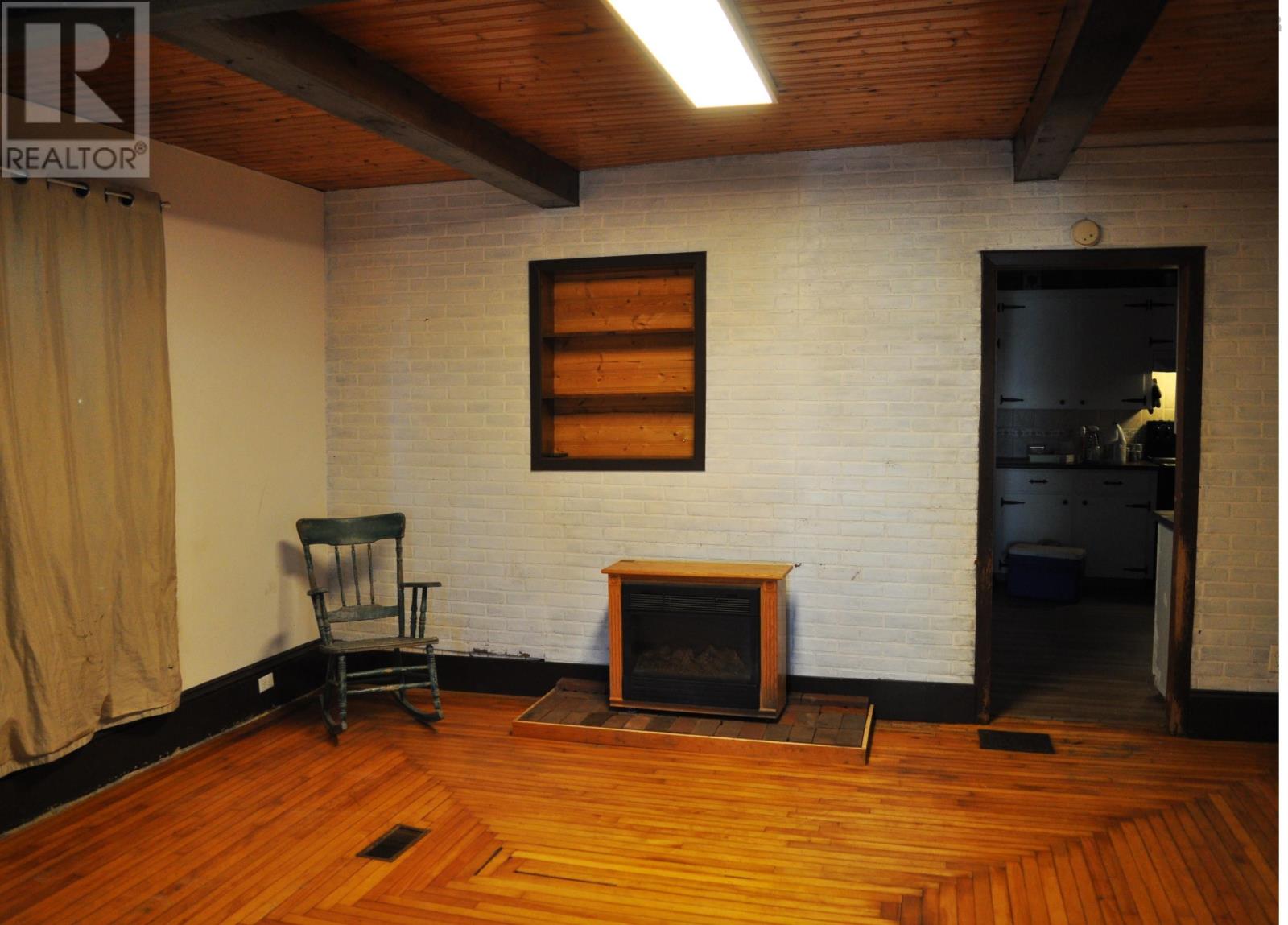 54 Centre Street Property Photo 11
